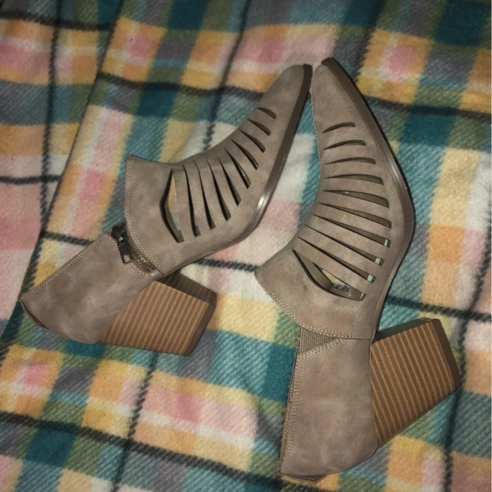 Justfab Cutout Booties